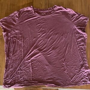 Everyday Short Sleeve Crewneck Tee in Mauve